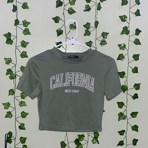Shein / California West Coast Graphic Tee / Size: Small (4) / Condition: Worn